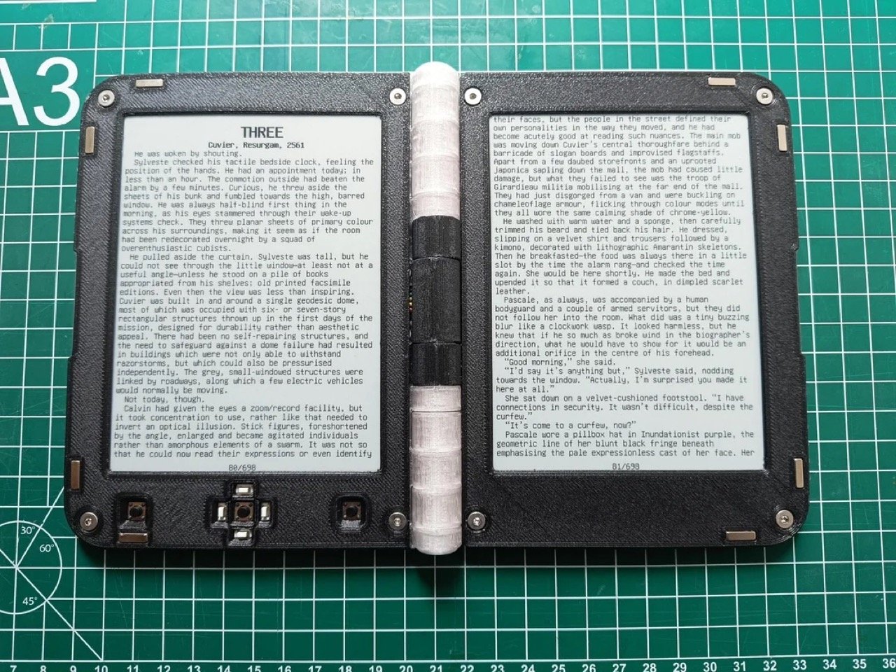 Dual-Screen E-Reader